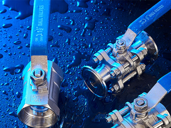 How to choose the connection method between valves and pipes?